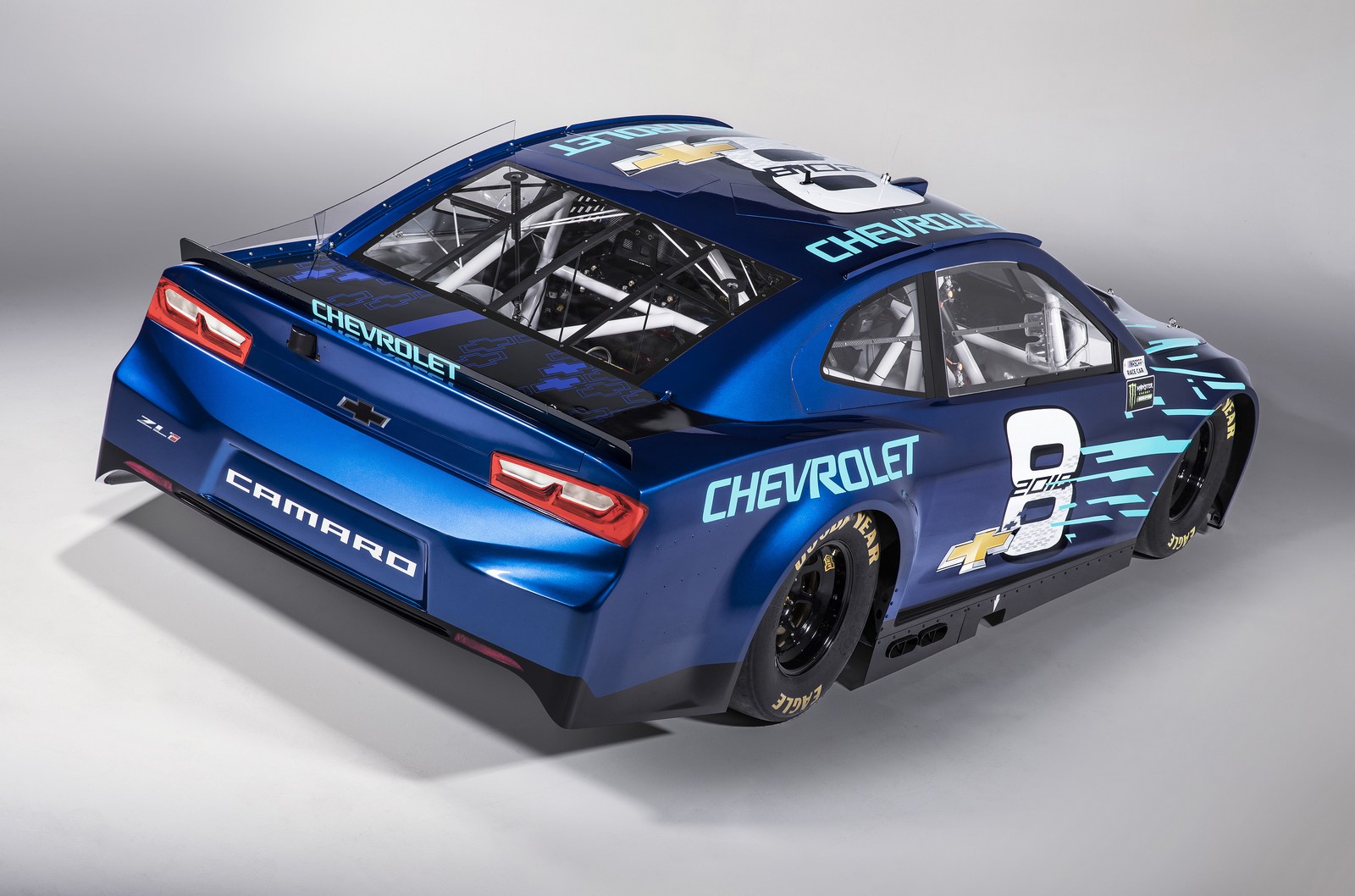 The Camaro ZL1 is the new Chevrolet race car of the Monster Energy NASCAR Cup Series. It makes its competition debut next February, with the start of the 2018 season.