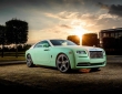 A green Rolls-Royce Wraith (1)