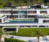 A luxury house is up for sale including 12 expensive cars for $250 million (3)