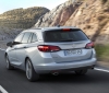Opel Astra Sports Tourer 2016 (4)