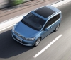 Volkswagen Touran 2015 (2).jpg