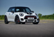 MINI John Cooper Works Challenge 2016 MINI John Cooper Works Challenge 2016