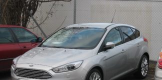 Ford is recalling 828,00 cars Ford is recalling 828,00 cars