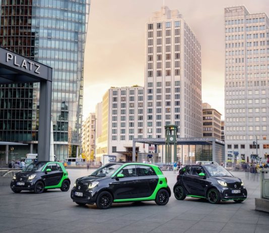 The electric Smart ForTwo and ForFour The electric Smart ForTwo and ForFour