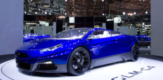 2016 Paris auto show: GLM G4