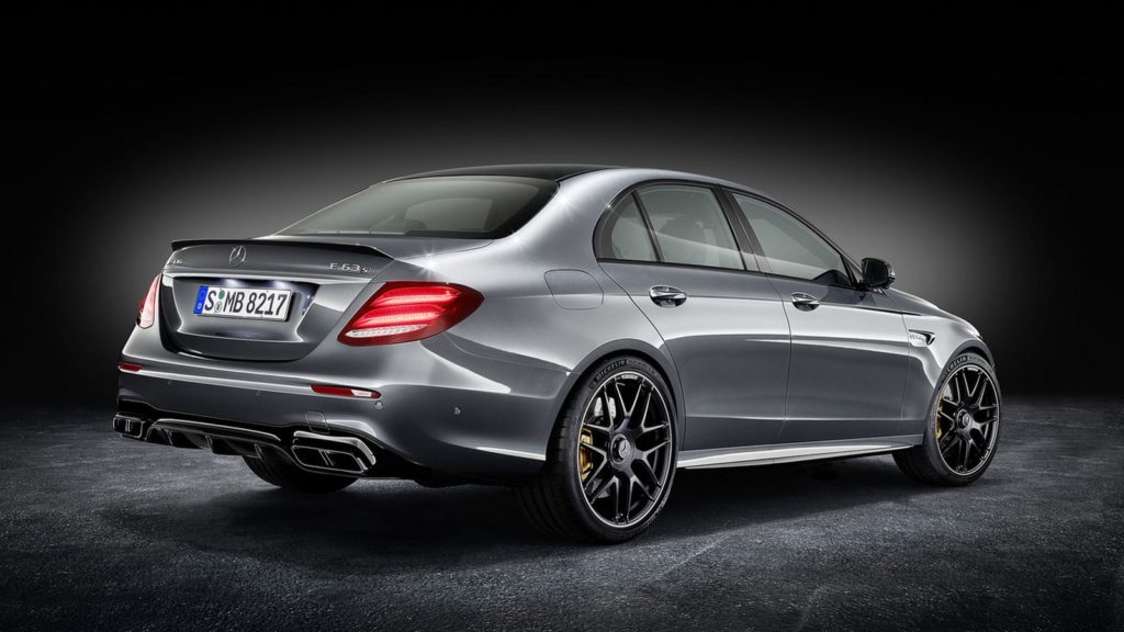 2017-mercedes-amg-e63-2