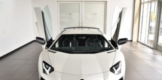 A beautiful Lamborghini Aventador SV is up for sale A beautiful Lamborghini Aventador SV is up for sale