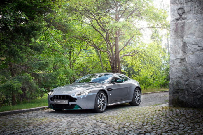 Aston Martin V8 Vantage S Swedish Forest Edition