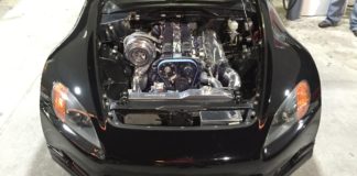 Honda S2000 with a 2JZ engine that produces 1,100 hp! Honda S2000 with a 2JZ engine that produces 1,100 hp!