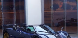 One of the three Pagani Zonda Tricolore is up for sale One of the three Pagani Zonda Tricolore is up for sale
