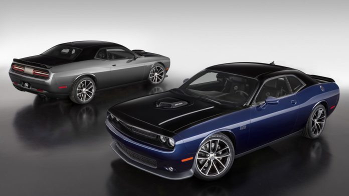 Mopar 2017 Dodge Challenger