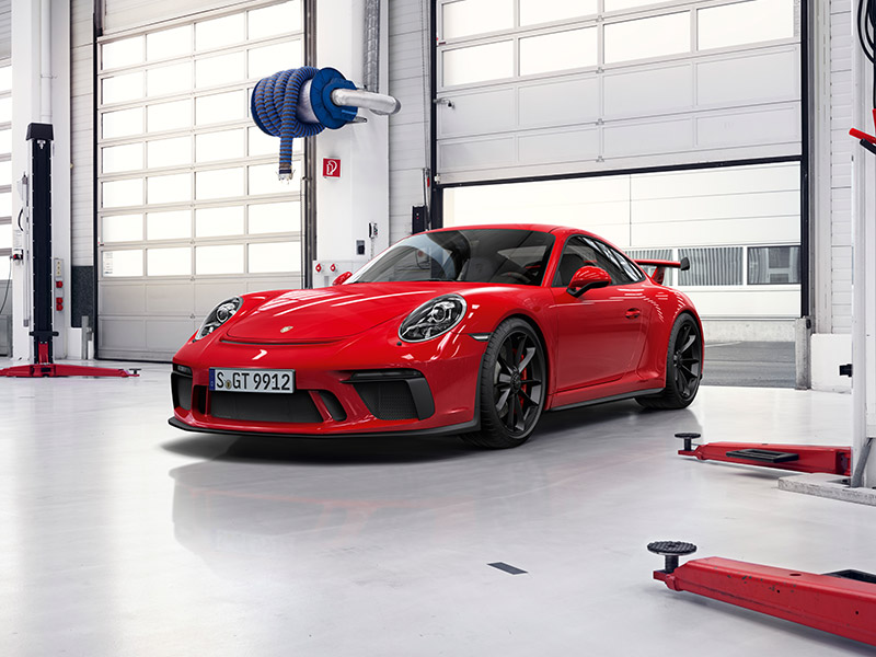 Porsche gives a 10 year warranty for the 911 GT3