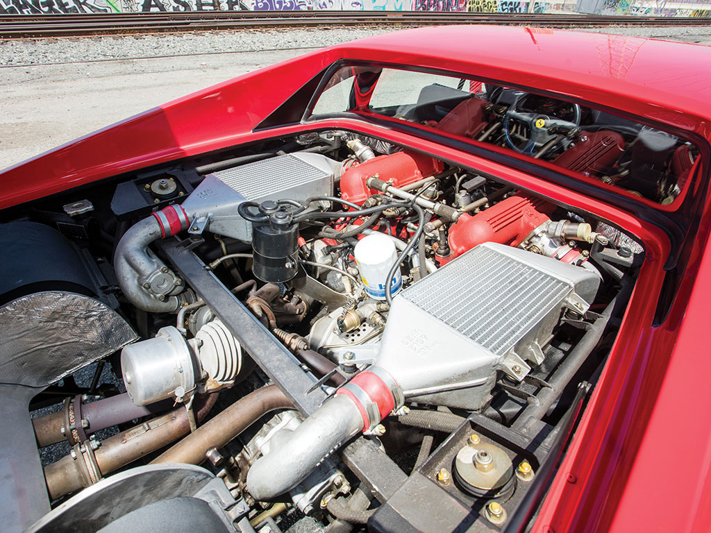 A gorgeous 1985 Ferrari 288 GTO is heading to auction (3)