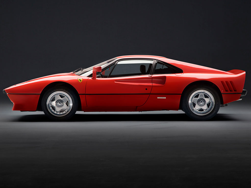 A gorgeous 1985 Ferrari 288 GTO is heading to auction (5)