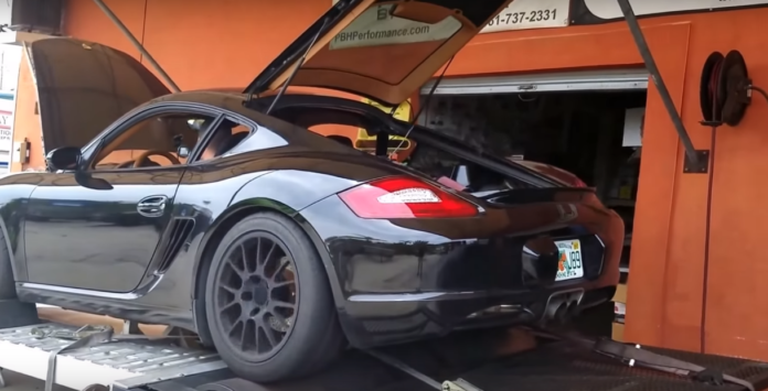Porsche Cayman with a Mustang V8