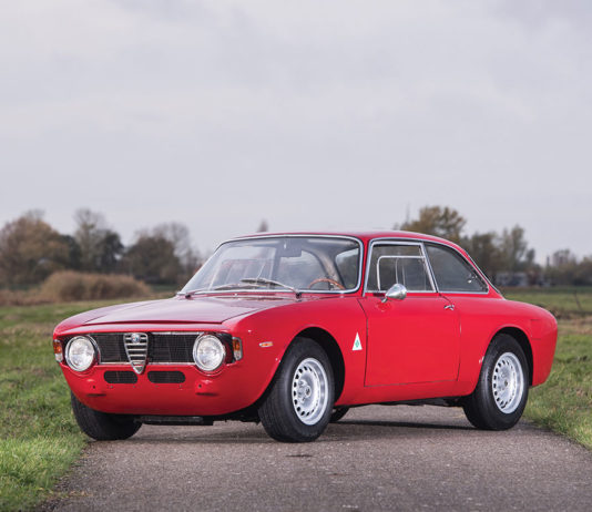 A 1965 Alfa Romeo Giulia Sprint GTA is heading to auction A 1965 Alfa Romeo Giulia Sprint GTA is heading to auction